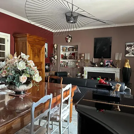 Maison De * Saint-Jean-dʼAngély